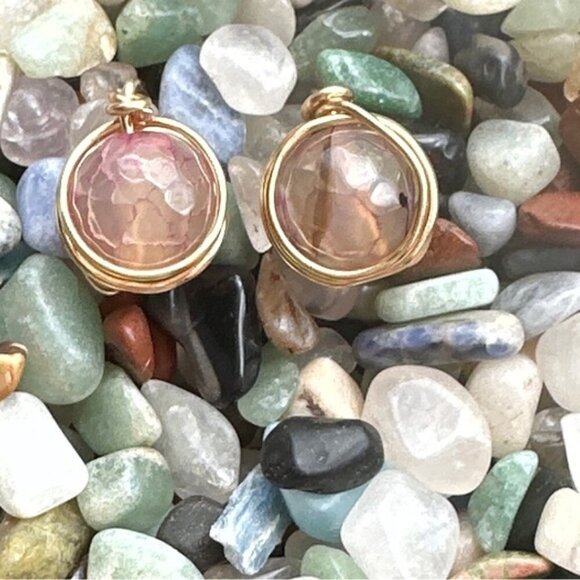 Gold agate stud earrings - Picture 1 of 2